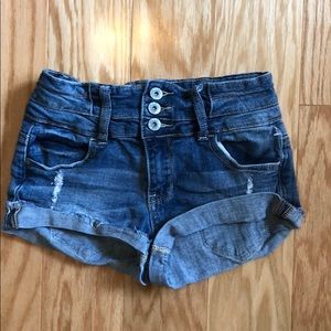 HIGH WAISTED JEAN SHORTS
